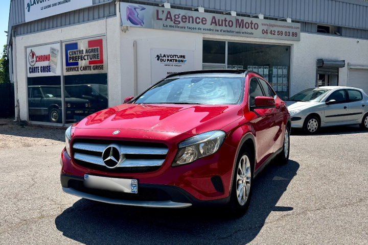 MERCEDES CLASSE GLA